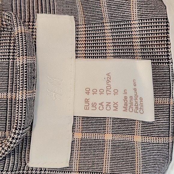 H&M double breasted Gray plaid blazer - Picture 8 of 8